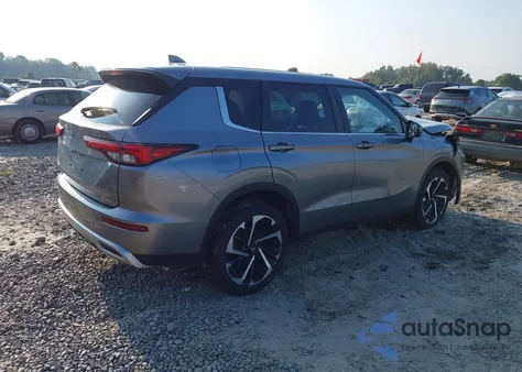 2023 Mitsubishi Outlander Ralliart S-Awc/Se 2.5 S-Awc/Se Black Edition S-Awc/Se Special Editiont S-Awc z USA, uszkodzony, nr VIN JA4J4UA88PZ052576